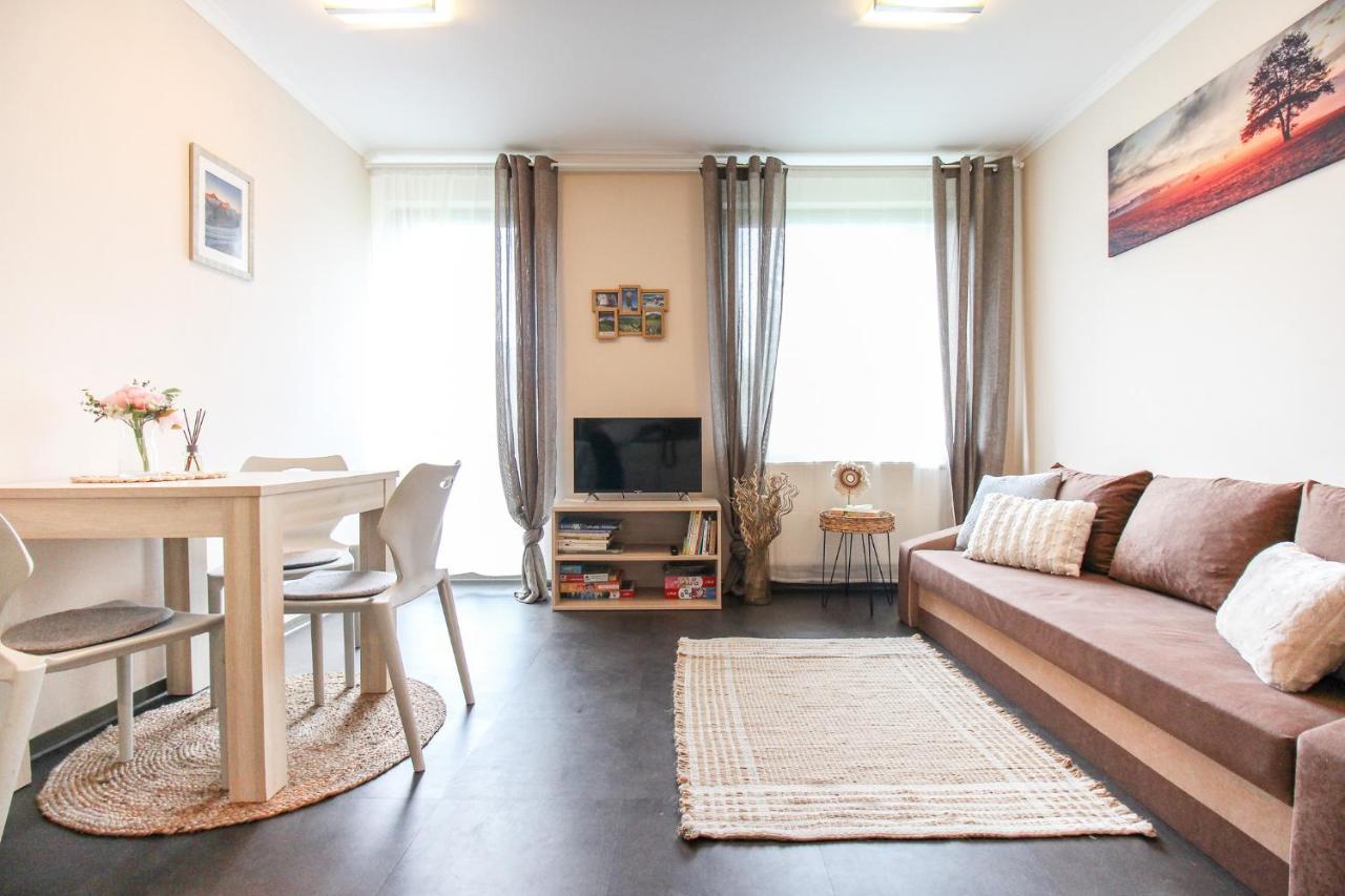 S Rodinou Do Krkonos Apartman Harrachov Kültér fotó